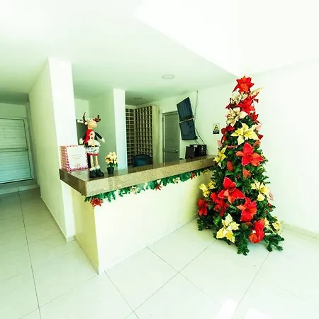 Acogedor Entero Con Piscina Apartamento *